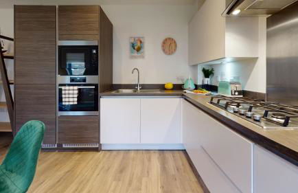 Luxury 2 Bed Apartment with Parking near London - Foto 18