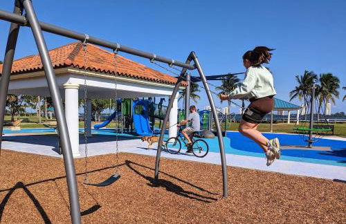 1926 Mediterranean Home with Heated Pool Sleeps 12 - Foto 52