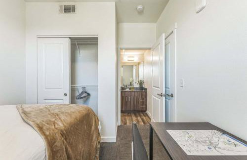 Cozy Stay by Clark Fork River and near DT - Foto 34