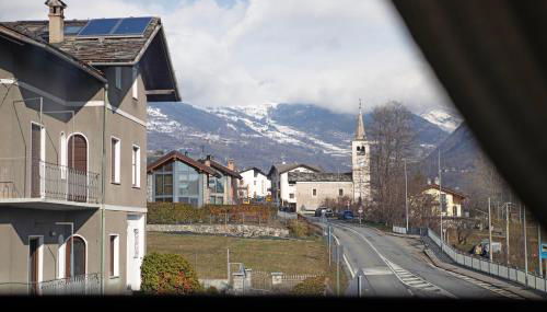 Tra Montagna e Città - Aosta - Foto 5