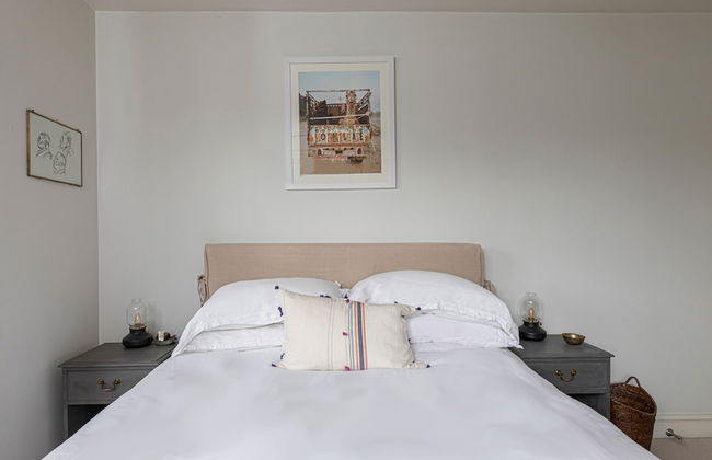 JOIVY Stylish 2-bed Flat w/ Terrace Near Battersea Park - Foto 4