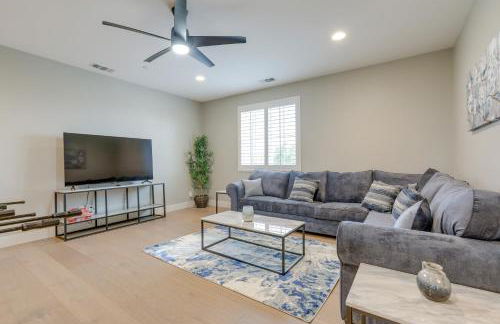 Luxe Roseville Home with Pool and Hot Tub! - Foto 15