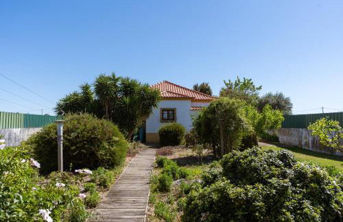 Casa com Piscina Privada em Palmela - Jardim & Estacionamento - Foto 44