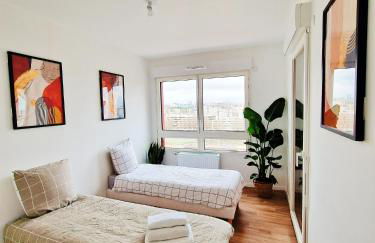 CHARMING APARTMENT WITH PANORAMIC SEINE RIVER & EIFFEL TOWER VIEWs - Foto 14