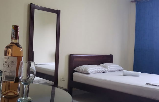 Mom's House Granada - Photo 1