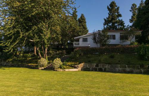 Torrinheira ~ Family Pool Villa and Woods - Foto 11