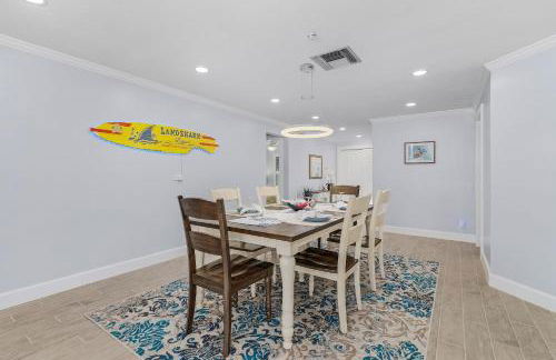 Villa Tiki w/ heated Pool very quiet & green Oasis - Photo 24