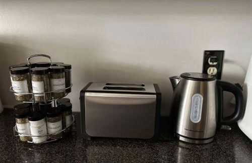 Comfy 3br/2ba steps away from Marian Day grounds - Foto 6