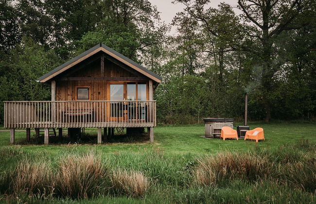 Wellness Lodge in Dutch Meadows With Hot Tub - Photo 23