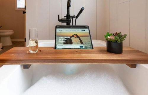 15 Min to UA Private Heated Pool Huge Yard Luxe Master - Foto 15