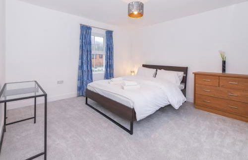 Charming Modern Home in Central Wokingham - Pass the Keys - Foto 24