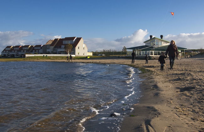 2 bedroom House in Brouwershaven - Photo 3