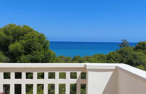 Beachfront, pool, air conditioning, 3 bedrooms, sea view - Photo 30