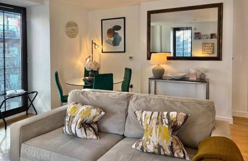 Westminster Luxury Two Bed Two Bath with Air-Con - Foto 6