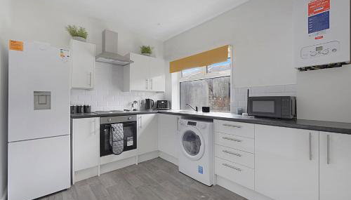 Chic Retreat Coastal Town Sleeps 4 - Foto 3, pet friendly, toaster, minibar