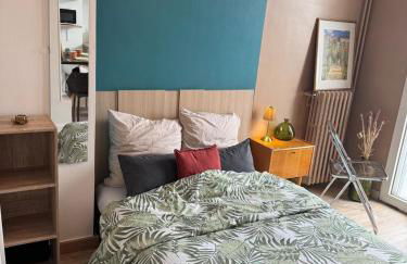 Beau Studio proche de la gare de train - Foto 21