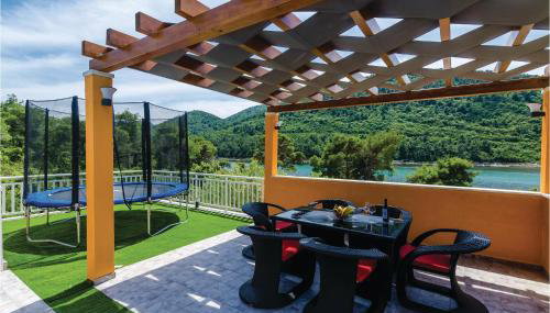 Three-Bedroom Holiday Home In Ston - Foto 4