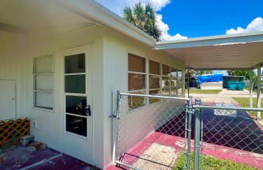 Cozy House - 2beds & 1 bath - Photo 41