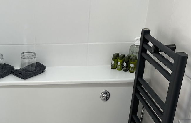 Stunning, Contemporary 1 Bedroom En-suite Annexe - Foto 10