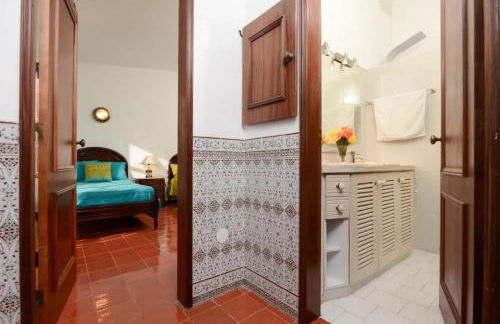 Elegant Villa in Corroios with Private Pool - Foto 25