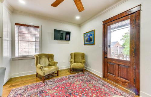 Charming Louisiana Getaway with Furnished Balcony! - Foto 5