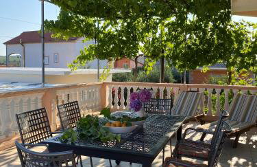 Olive Garden - Photo 13