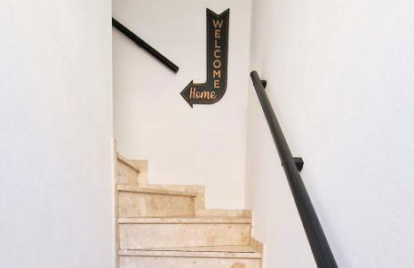 Blue House - Photo 4