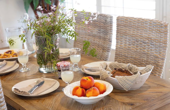 Shoreline Villa by Avantstay Steps to the Beach, Bay, & Pier! - Photo 18