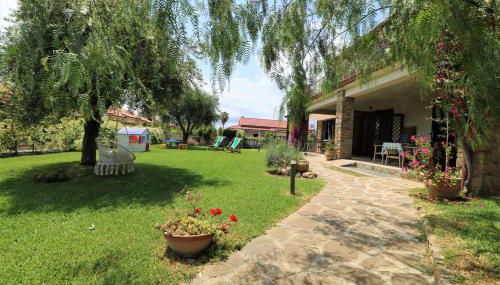 Villa di Marinella - Foto 2, Garden, Garden view