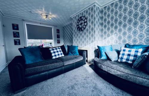 The Castleton Haven - 3 Bed Semi near M62 & M60 Motorways and Easy access to Manchester City Centre - Netflix and free high speed WIFI - Foto 38