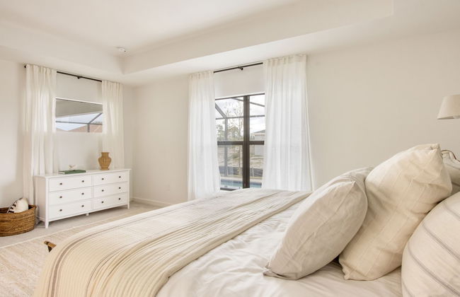 Sirenia by Avantstay Gorgeous Cape Coral Home w/ Pool & Modern Interior - Foto 7