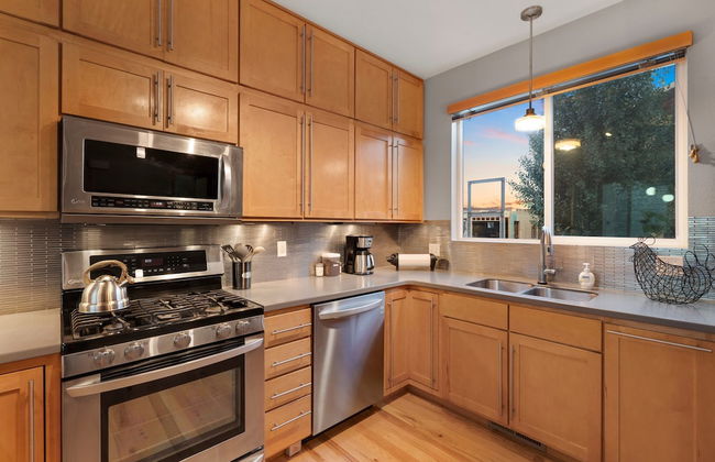 Sleek Home Near Old Town W/ Rftp Hot Tub & Mtn Views - Foto 7