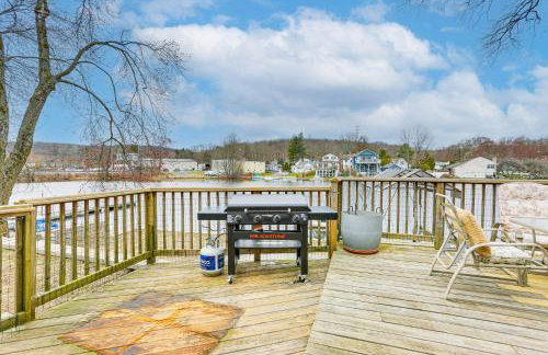 Waterfront Lake Hopatcong Home with Boat Dock! - Foto 27