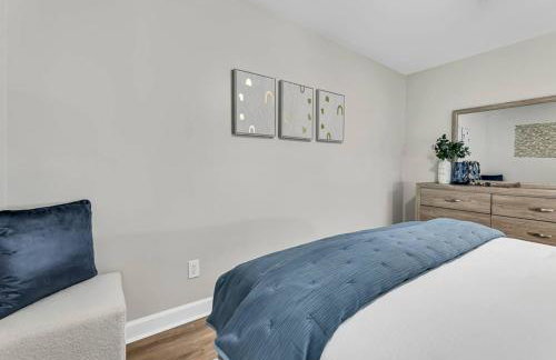 15% off! Front porch w/ Wi-Fi & Private Parking - Foto 7