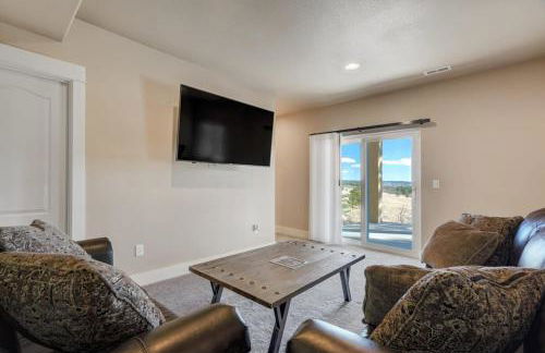 Stargazer Paradise - Top Spot Hot Tub Gym Man Cave - Foto 48