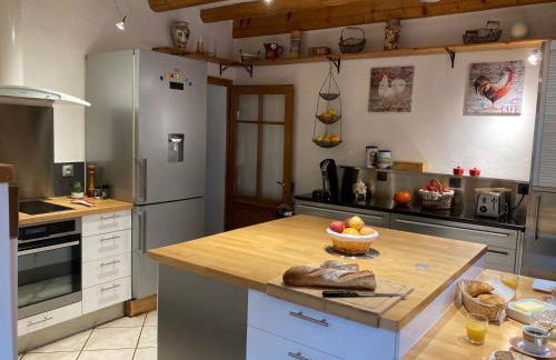 l'Echo des Glieres vue montagne centre village sauna & grill - Foto 5