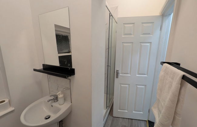 Comfortable Stay - Church Street Flat - Photo 20