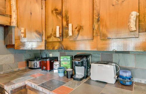 Rustic Caroga Lake Retreat Fish, Hike and Ski! - Foto 11