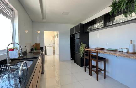 COBERTURA com belíssima vista para o mar e jacuzzi - Foto 34