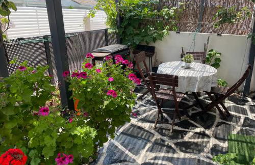 PLAYA ALMARDA,PISCINA,2 TERRAZAS,WIFI,PARKING,BBQ,TRANQUILo - Foto 3