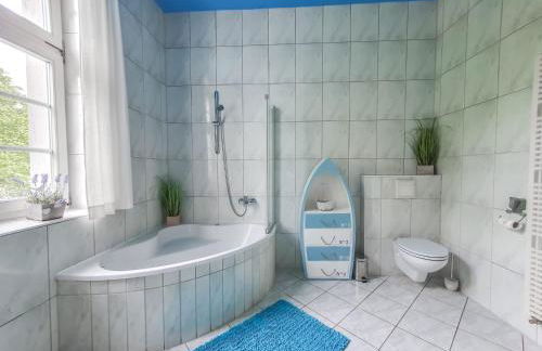 DEUTSCHE VILLA - DELUXE APARTMENT mit Sauna und großem Garten - Foto 12