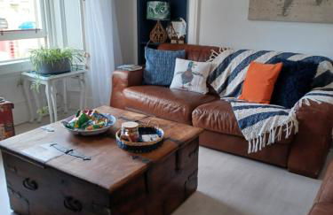 The Fuzzy Duck - Photo 18