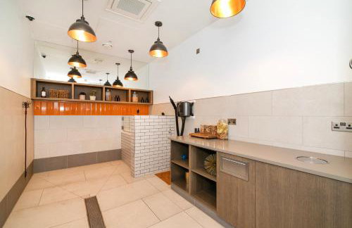 City view 3 bed hotel style apartment, Kings Cross - Foto 31