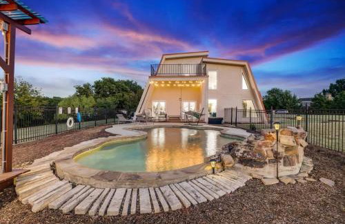 Modern Home - 1 Acre Lot w Pool Patios Jacuzzi - Foto 5