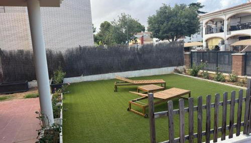 Golden Villa - Photo 3, Garden, Garden view