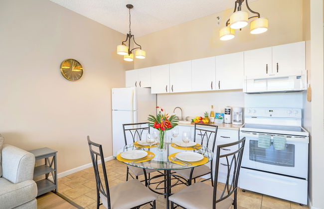 Diamond Head and Partial Ocean views with 2 Beds and Parking - Foto 69