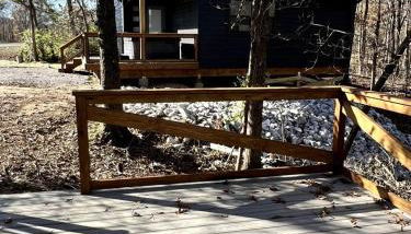 Cozy Rustic Cabin with Hot-Tub Ideal for a Couples Retreat in Illinois - Foto 3