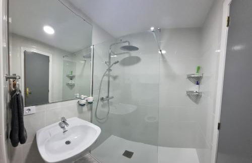 AYAHAY, Modern luxury apartment just 50 m from Playa Del Puerto - Foto 18