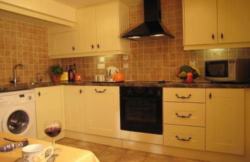 Colston Hall Cottages - Photo 88