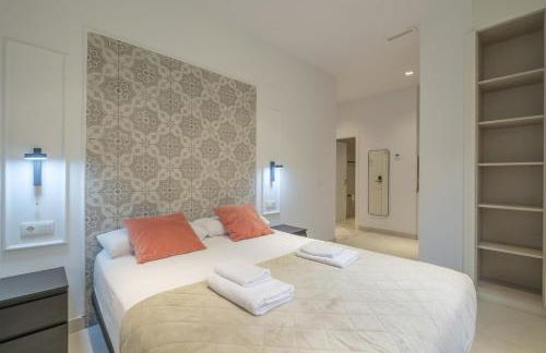 Chic & Comfortable Apartment, Private Terrace - Foto 16